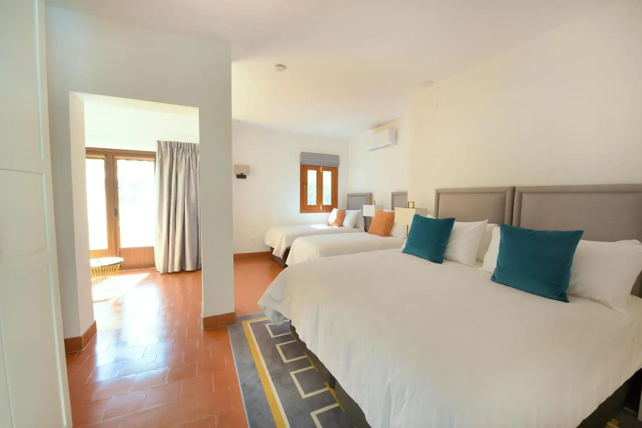 La Roca Rara - 8 Bedroom Villa Nerja 0*,  Spanien